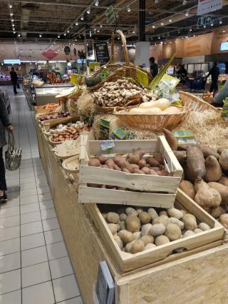 Fleuriste Centre commercial Carrefour Aix-La-Pioline 0