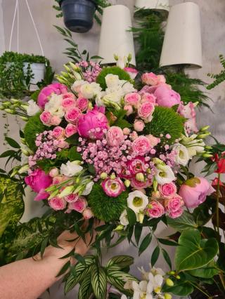 Fleuriste Choufleurs - Parmi Les Fleurs 0