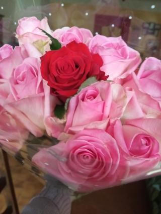 Fleuriste Point Rose 1