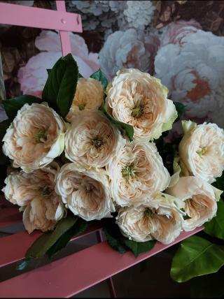 Fleuriste Roses et compagnie 0