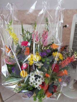 Fleuriste Aurore fleurs 0