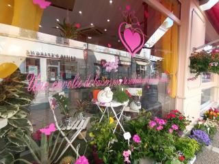 Fleuriste CARREFOUR FLEURI 0