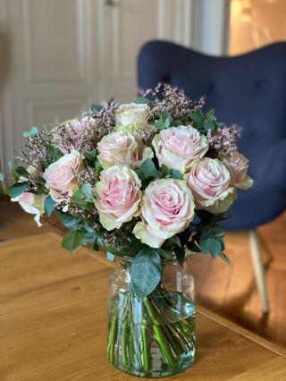 Fleuriste Au Dela d'Une Fleur 0