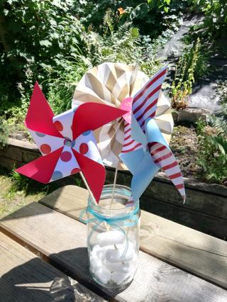 Fleuriste Esprit Pop'Up - Agence évènementielle : Mariage, Baptême, Anniversaire..., Location de Décoration 0