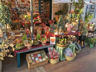 Fleuriste Au Nom De La Rose - Fleuriste 0