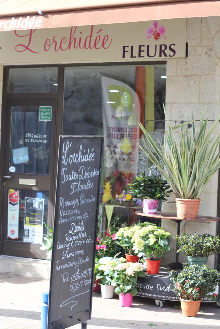 L'Orchidée : la boîte vocale ne fait pas mention d un fleuriste mais d une personne " Cathy"!!!!
